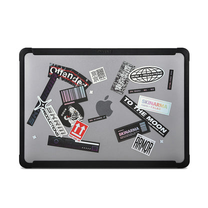 Macbook Pro 14.2 2025 M4 Uyumlu SkinArma Henko Klipsli Kurulum Özellikli Kapak