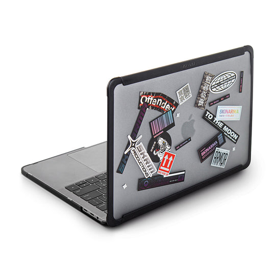 Macbook Pro 14.2 2025 M4 Uyumlu SkinArma Henko Klipsli Kurulum Özellikli Kapak