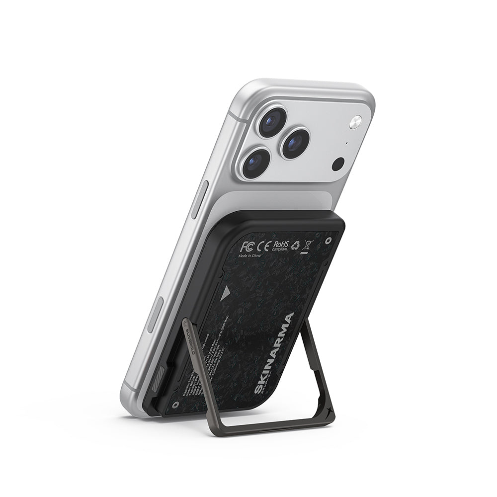 Skinarma Vektor 3 Parça Kutulu Özel Set - Mag-Şarj 17 Pro Max Uyumlu Kılıf - Mag-Şarj Uyumlu 5000Mah Powerbank - Mag-Şarj Uyumlu Kartlık - Kutulu Özel Set