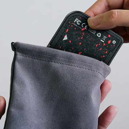 Skinarma Vektor Mag-Şarj Uyumlu Kablosuz ve PD Hızlı Şarj Özellikli Metal Standlı Taşınabilir Powerbank 15W 5000mAh